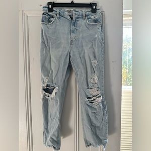 Abercrombie & Fitch straight leg distressed jean
